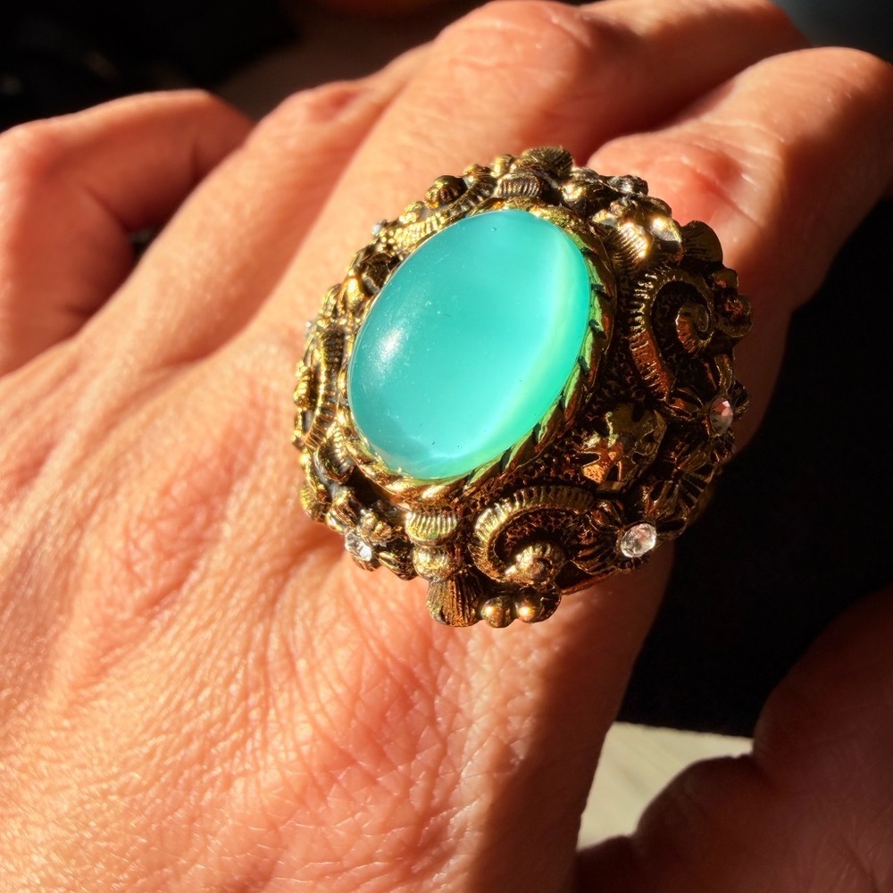 Sarah Cov 1971 Aqua Treasure moon glow glass ring - Picture 13 of 16